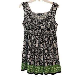 MAX EDITION high waist top.Sleeveless square neck,black/white, pleated, sz Large